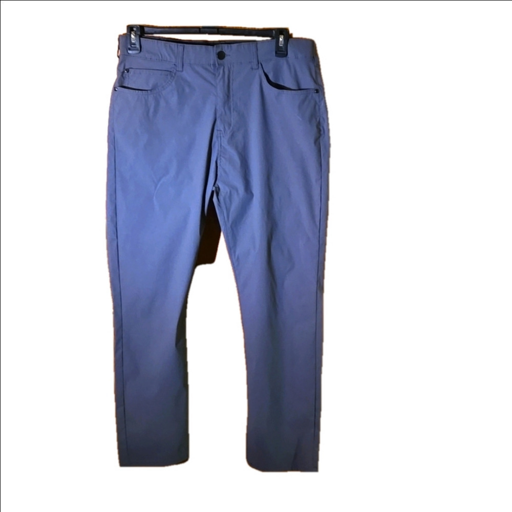 Denali Dusty Grey Technical Stretch Pants Straight FitMen's size 32Wx30L